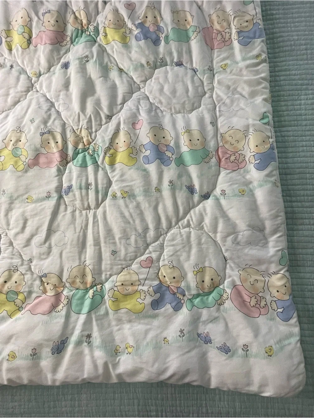 Vtg 80s Quiltex Baby Q Pastel Crawling Babies Quilt Blanket USA Made 30x45
